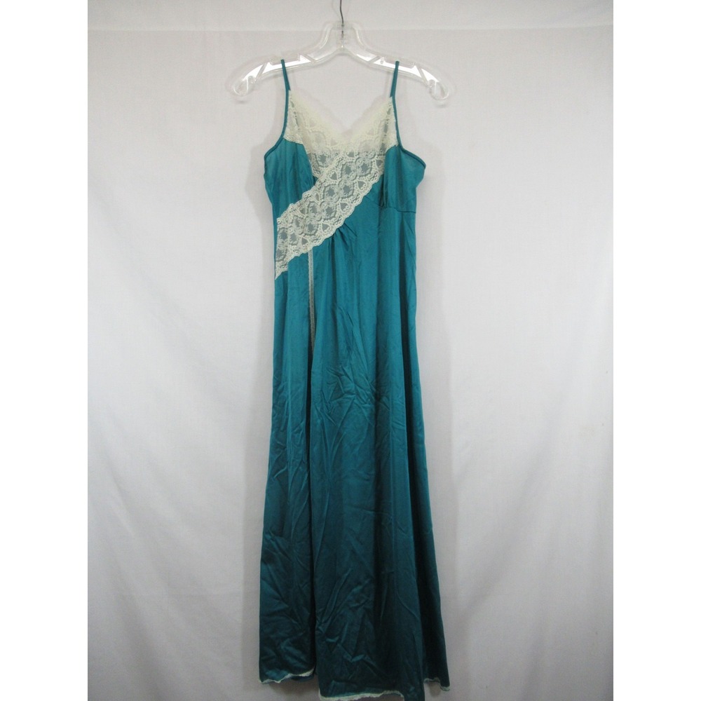 Vintage Pinehurst Lingerie Satin Slip Chemise Women Medium Blue Slit Nylon Maxi